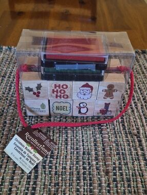 Recollections Holiday Wooden Rubber Stamp Set - New Vintage